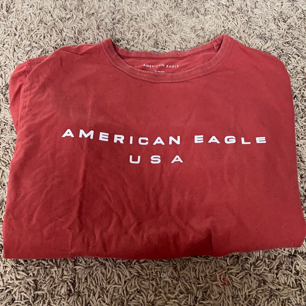 american eagle tshirt